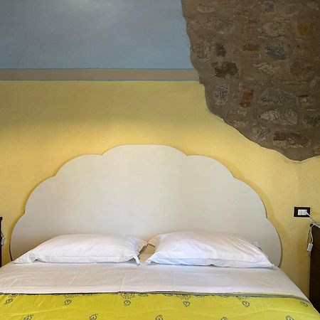 Borgo Tignano Apartment Casole d'Elsa Luaran gambar