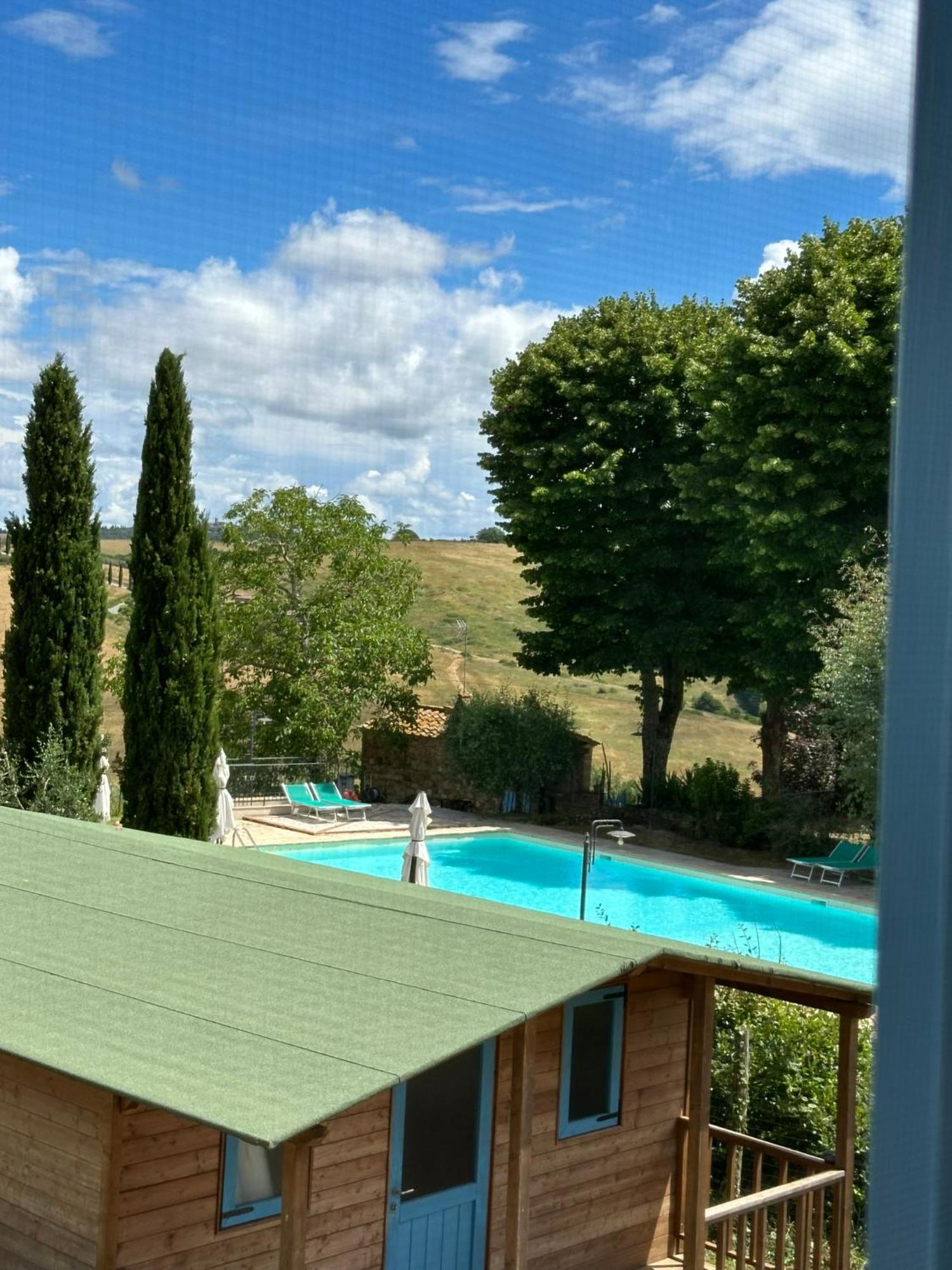 Borgo Tignano Apartment Casole d'Elsa Luaran gambar