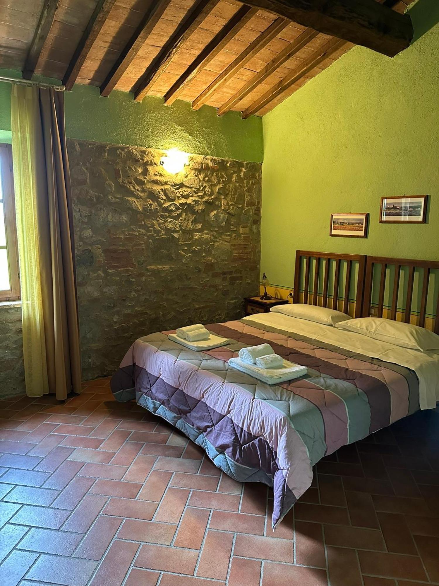 Borgo Tignano Apartment Casole d'Elsa Luaran gambar
