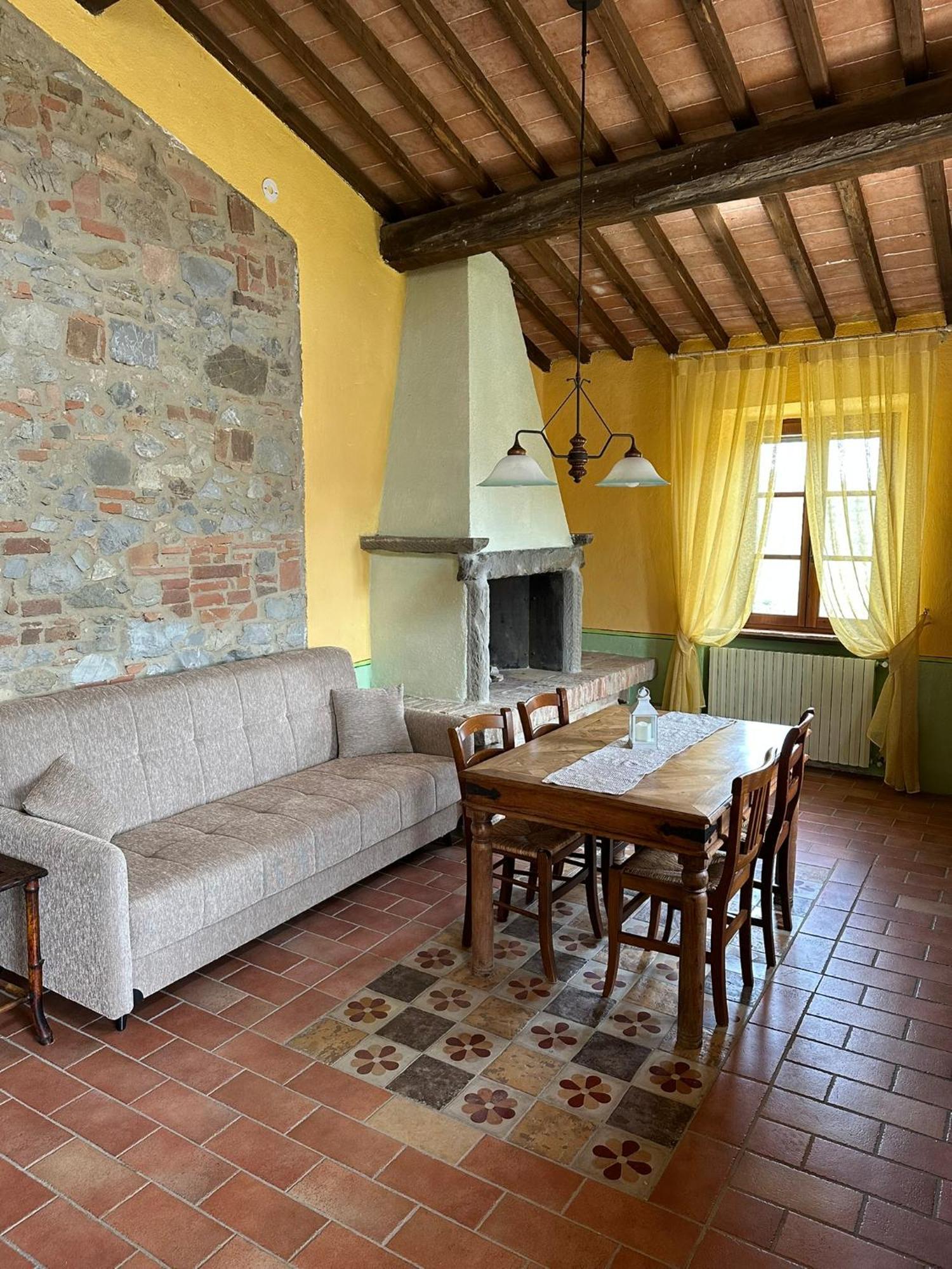 Borgo Tignano Apartment Casole d'Elsa Luaran gambar